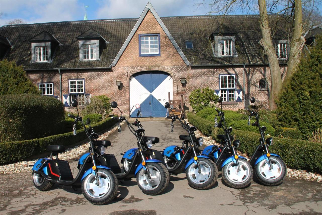 Hotel Schloss Walbeck Geldern Exterior foto