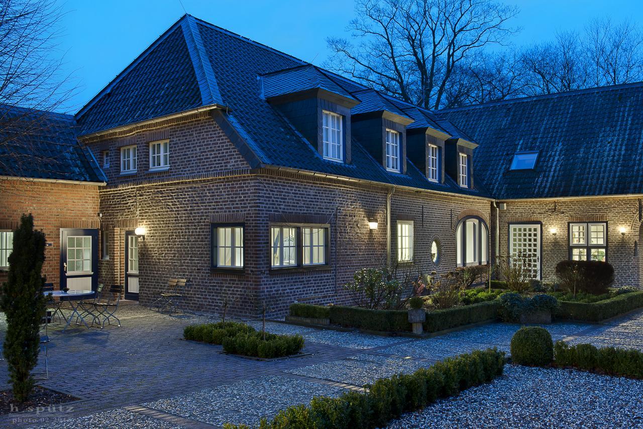 Hotel Schloss Walbeck Geldern Exterior foto