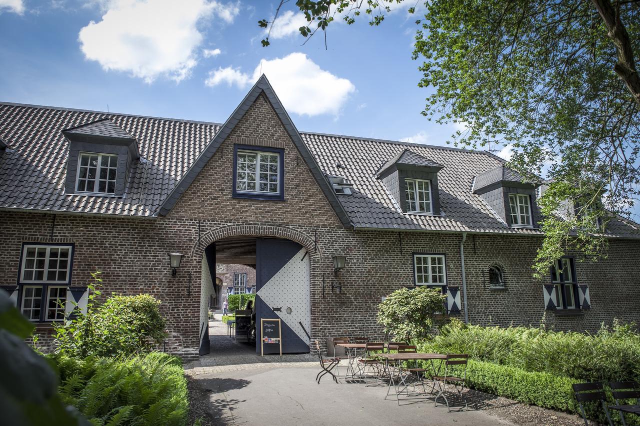 Hotel Schloss Walbeck Geldern Exterior foto