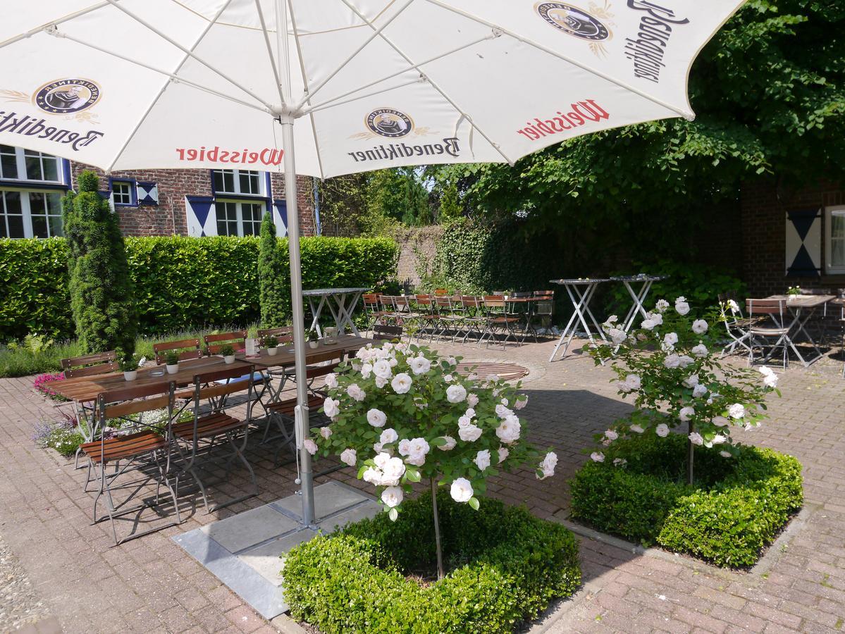Hotel Schloss Walbeck Geldern Exterior foto